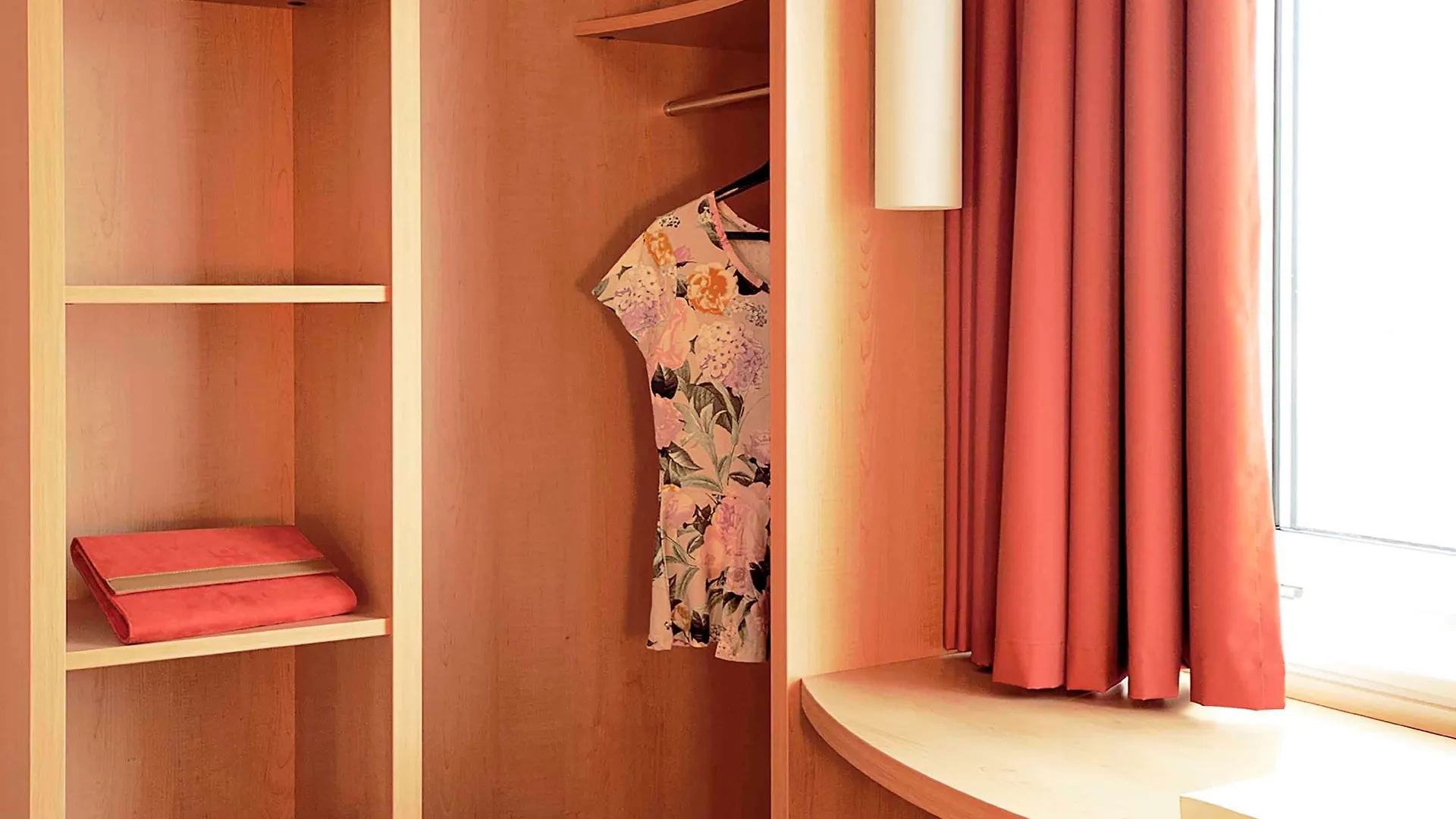 Hotel Ibis Como Grandate