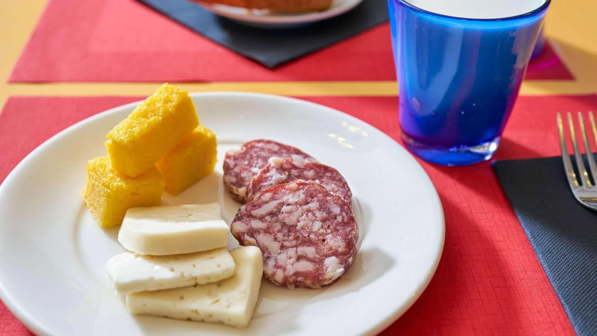 Ibis Como Grandate Hotel