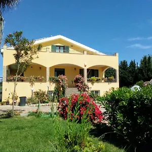 Il Giardino Delle Rose A Appartamento Olmedo