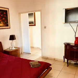 https://tl-appartamenti-arance-e-rose.emilia-romagnahotels.net
